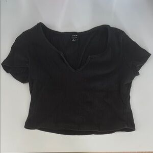 SHEIN Black Cropped Fitted T-Shirt